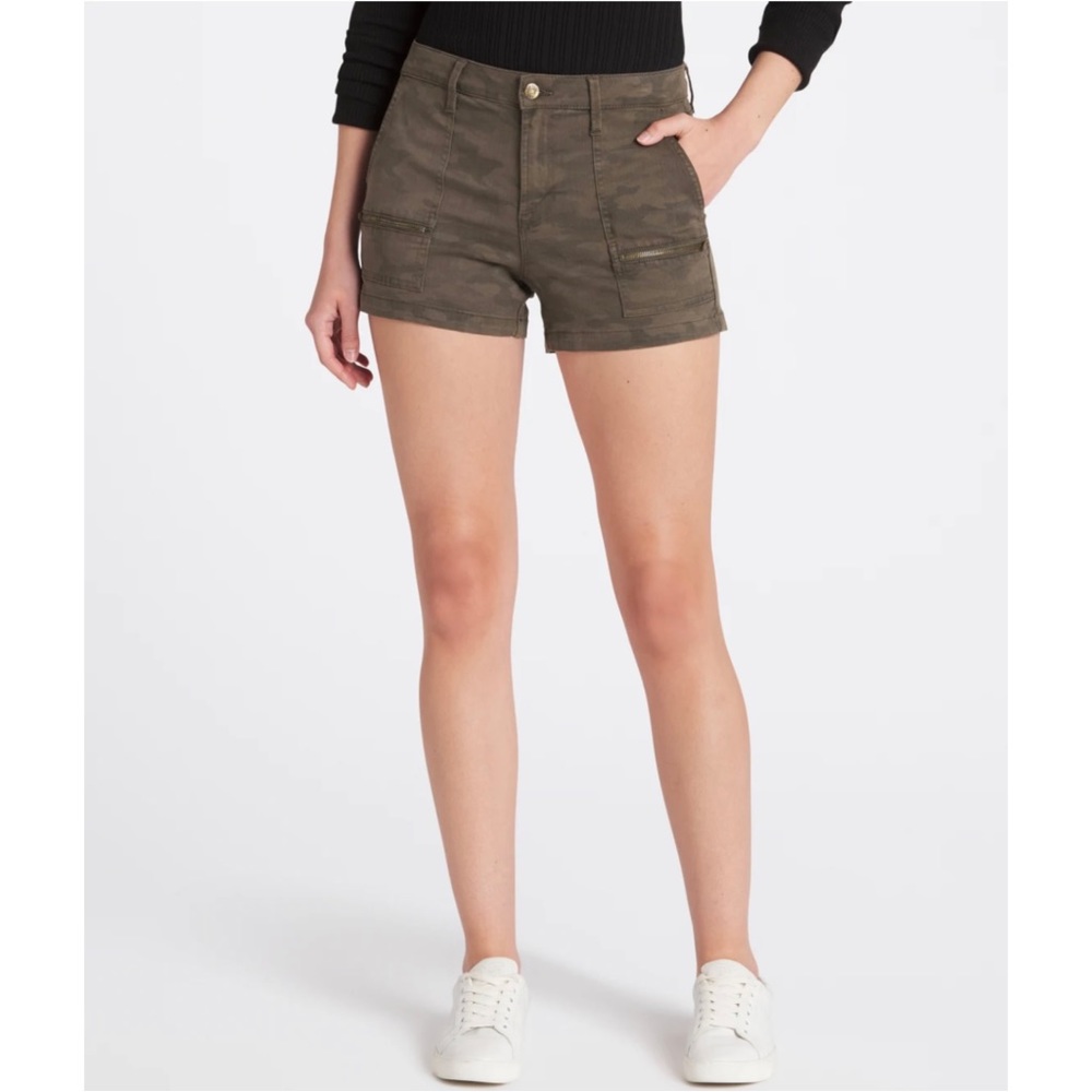 Pistola Hannah Cargo Shorts in Limeade Yellow Size 28 - Picture 7 of 7